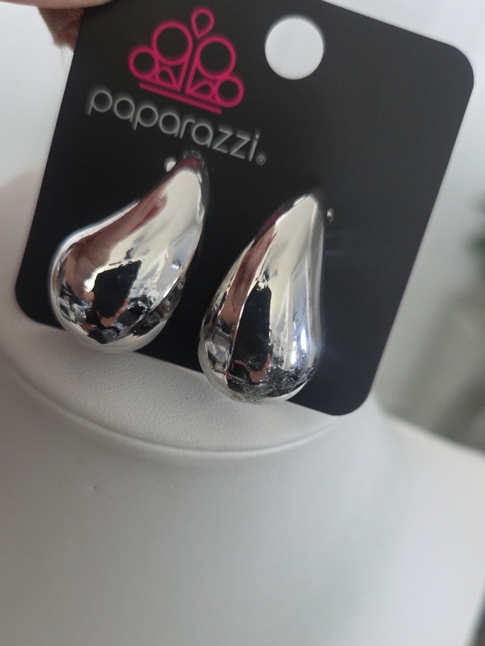 Paparazzi Rain Drop Reveal Silver Post Earrings NWT